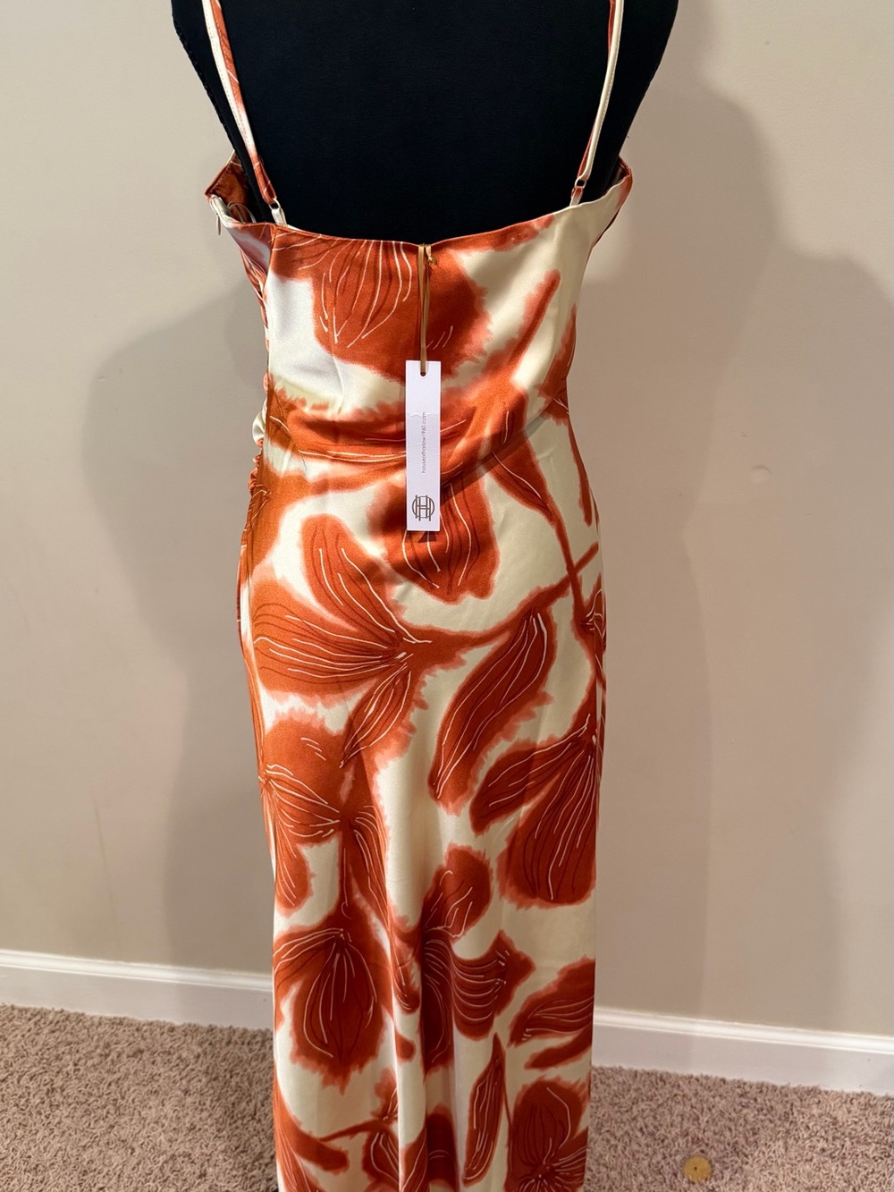 House of Harlow 1960 Satin Floral Midi Dress Rust Ivory M NWT - Picture 3 of 6